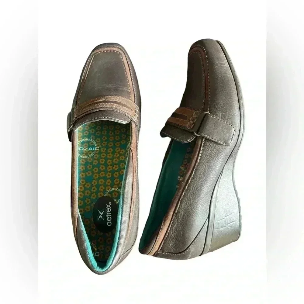 Aetrex Genuine Leather women’s Shoes Size 7.5